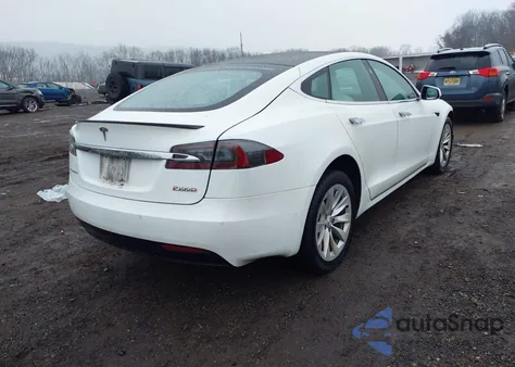 2018 Tesla Model S 100D/75D/P100D из США, поврежденный, VIN 5YJSA1E40JF244872